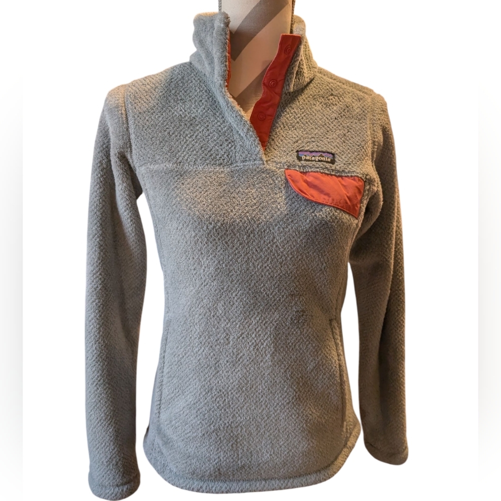 Patagonia, pullover Gray and Orange Fleece
